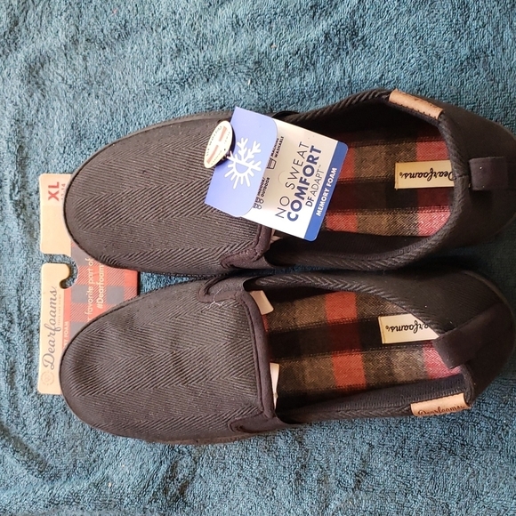 Dear foams Men's Slippers 😀 - Picture 1 of 2